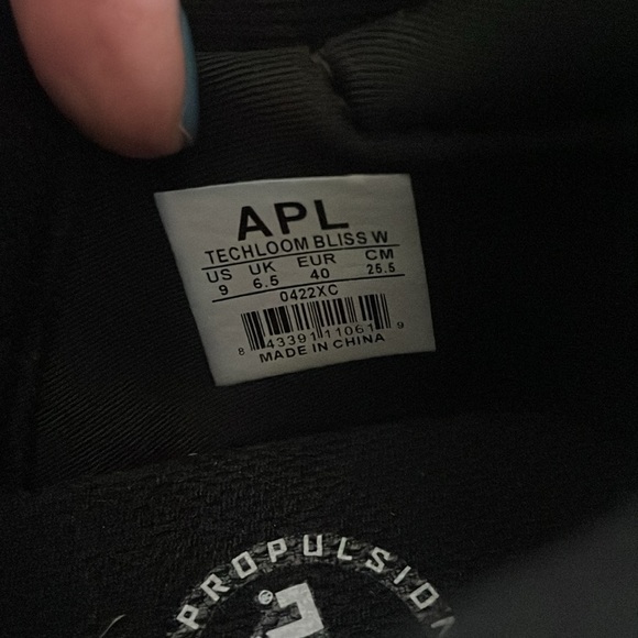 APL Techloom Bliss. Women’s Size 9. - Picture 4 of 5